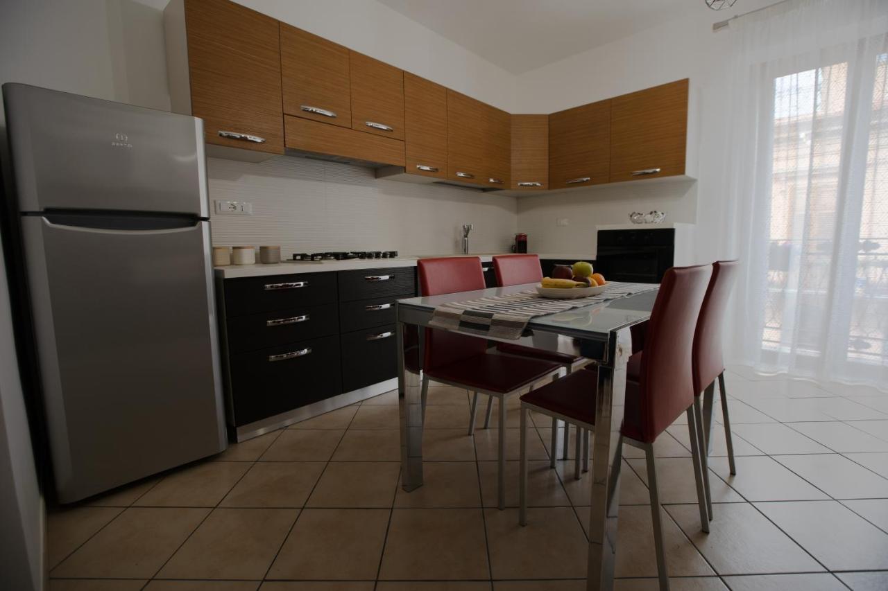 Cassaro Casa Vacanze 카스텔라마레델골포 외부 사진